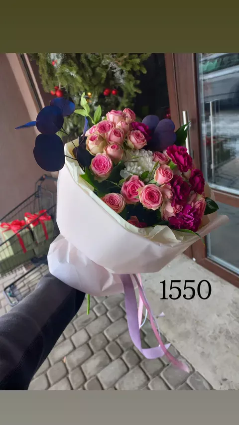Букет №020 — стильний букет у жовтій гамі. Квітковий салон «Квітник», Дніпро.